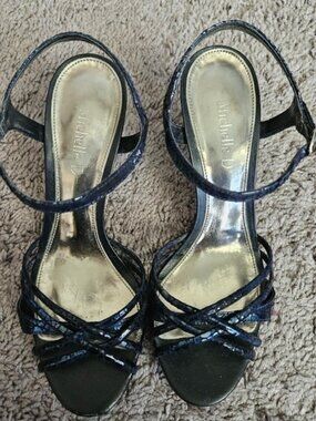 Michelle D Vavavoom Metallic Kitten Heels Sz 7
